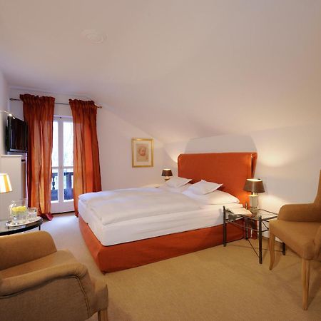 Boutique Hotel Relais Chalet Wilhelmy Bad Wiessee Exterior photo